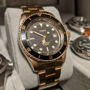 Timex T29771 Gold Submariner Style Watch